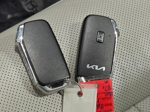 Used 2022 Kia Sorento SX Prestige AWD/4WD image 14