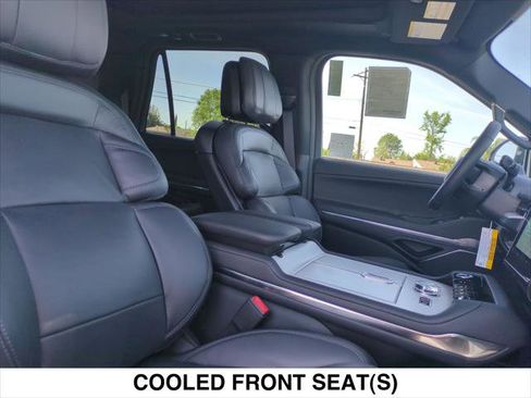New 2026 Lincoln Navigator L Reserve w/ Jet Appearance Package AWD/4WD image 14