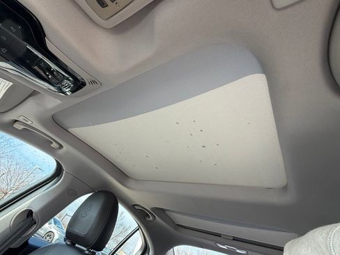 Used 2017 Alfa Romeo Giulia image 8