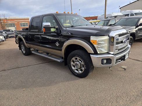 Used 2014 Ford F250 Lariat w/ Chrome Package image 13