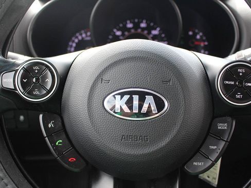Used 2019 Kia Soul w/ Option Group 020 FWD image 13