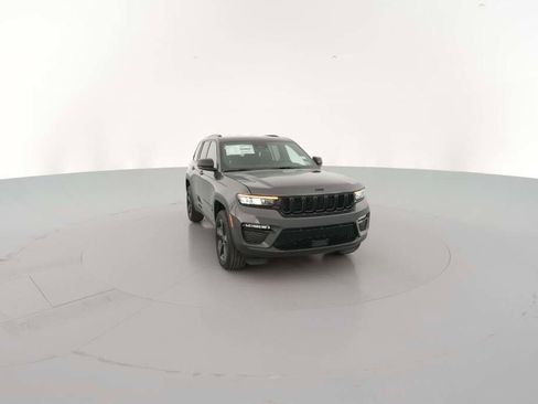 New 2025 Jeep Grand Cherokee Limited image 17