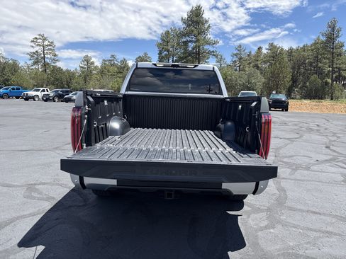 Used 2023 Toyota Tundra Limited w/ TRD Off-Road Package AWD/4WD image 10