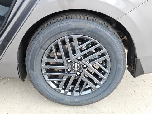 New 2026 Nissan Sentra SV w/ Floor Mat Package FWD image 9