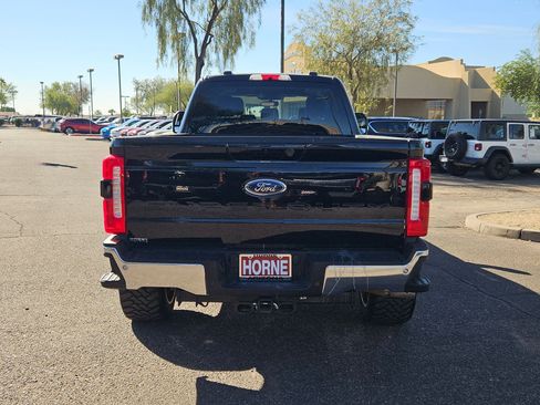 Used 2025 Ford F250 Lariat image 5