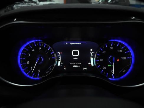 Used 2022 Chrysler Pacifica Pinnacle image 62