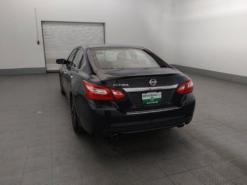 Used 2017 Nissan Altima 2.5 S w/ Power Driver Seat Package FWD image 6