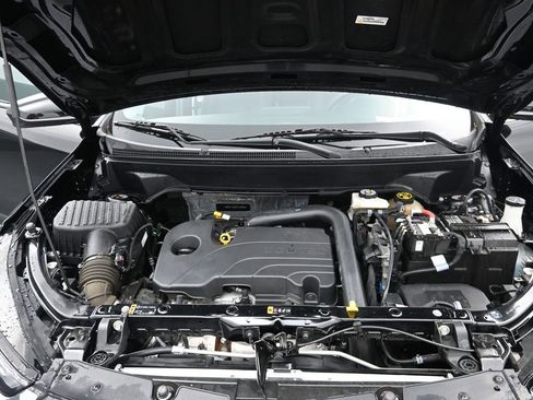 Used 2023 Chevrolet Equinox LT image 17