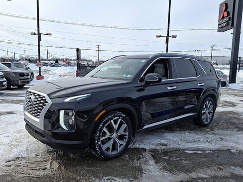 Used 2022 Hyundai Palisade SEL w/ Convenience Package image 3