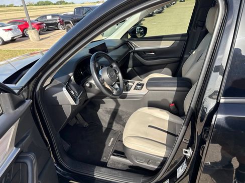 Used 2024 MAZDA CX-90 3.3 Turbo w/ Preferred Package AWD/4WD image 19