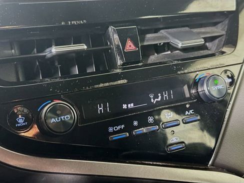 Certified 2024 Toyota Camry SE image 18