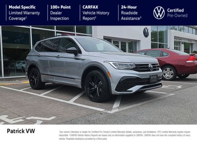 Certified 2023 Volkswagen Tiguan SE R-Line