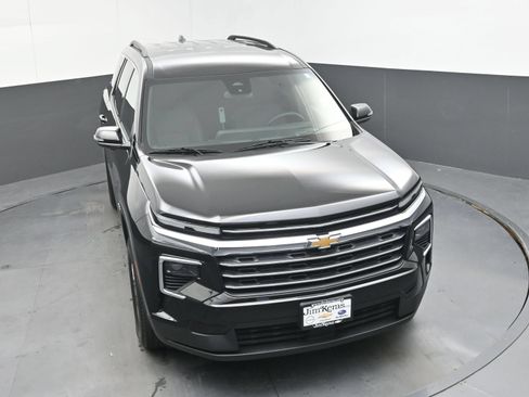 Certified 2026 Chevrolet Traverse LT FWD image 43