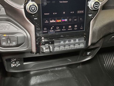 New 2026 RAM 2500 Tradesman AWD/4WD image 28