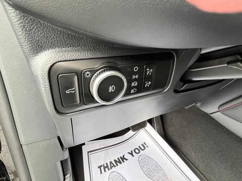 Used 2025 Ford Explorer ST-Line image 12