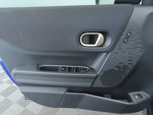 Used 2026 MINI Cooper 4-Door Hardtop FWD image 31