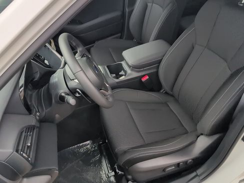 Used 2025 Subaru Legacy Premium w/ Popular Package #1A image 17