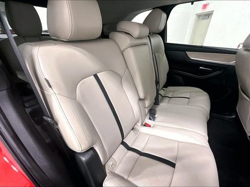 Used 2024 MAZDA CX-90 Plug-In Hybrid w/ Preferred AWD/4WD image 32