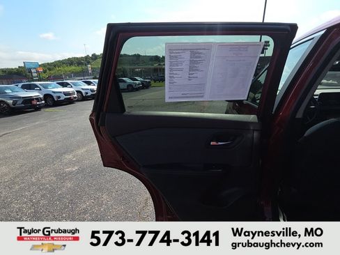 Used 2023 Nissan Rogue SV AWD/4WD image 26