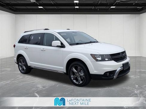Used 2017 Dodge Journey Crossroad FWD image 7