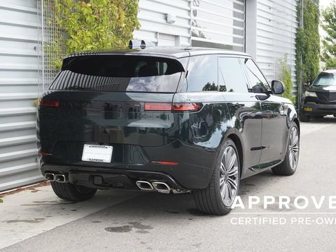 Used 2026 Land Rover Range Rover Sport Dynamic SE AWD/4WD image 2