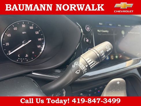 Used 2022 Buick Envision Preferred FWD image 11