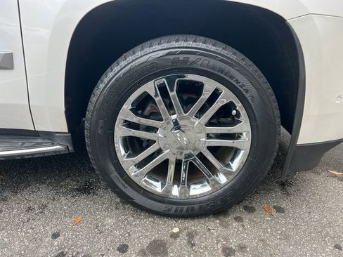 Used 2017 Cadillac Escalade image 37