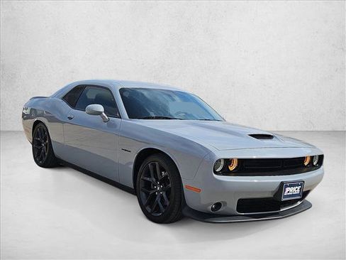 Used 2021 Dodge Challenger R/T w/ Blacktop Package RWD image 11