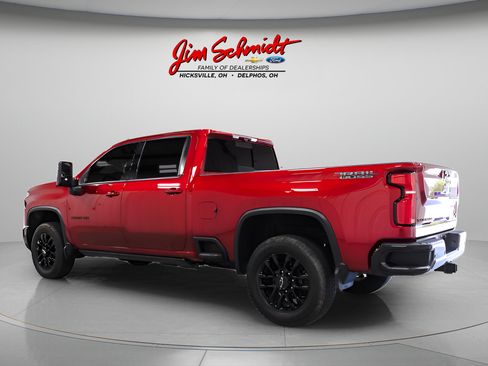 Used 2025 Chevrolet Silverado 2500 LTZ w/ Trail Boss Package AWD/4WD image 4