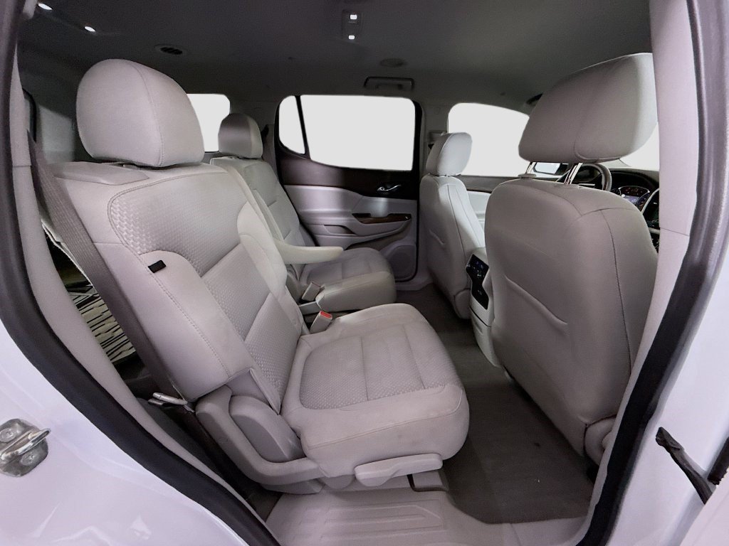 Used 2022 GMC Acadia SLE FWD image 26