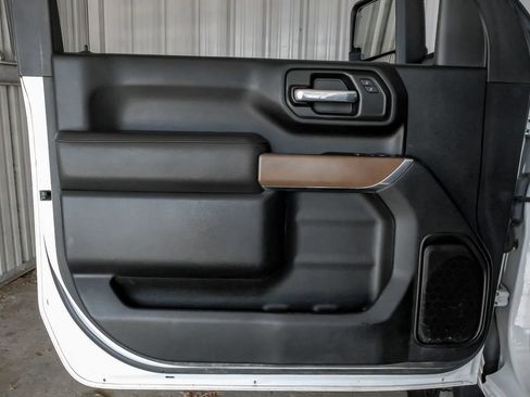 Used 2022 Chevrolet Silverado 2500 LT w/ Convenience Package AWD/4WD image 34