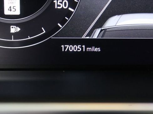 Used 2020 Land Rover Range Rover HSE AWD/4WD image 7