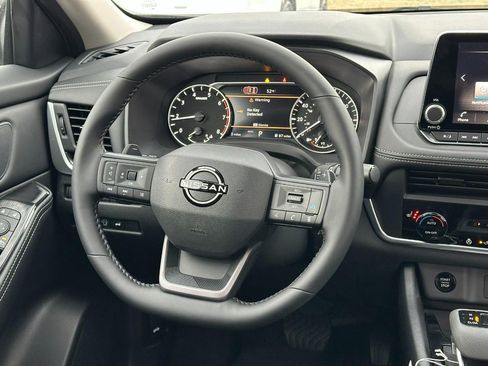 New 2026 Nissan Rogue SV image 7