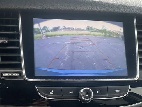 Used 2019 Buick Encore Preferred AWD/4WD image 21