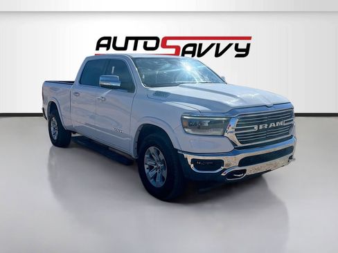 Used 2022 RAM 1500 Laramie AWD/4WD image 1