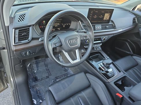 Used 2023 Audi Q5 2.0T Premium Plus w/ Premium Plus Package image 16