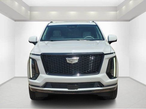 New 2026 Cadillac Escalade Platinum Sport AWD/4WD image 2