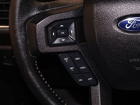 Used 2015 Ford F150 XLT w/ Equipment Group 302A Luxury AWD/4WD image 23