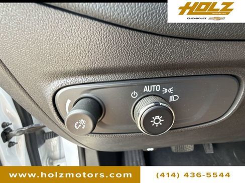 Certified 2023 Chevrolet Equinox LT FWD image 17