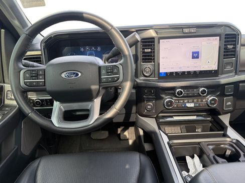 Used 2025 Ford F250 Lariat w/ Lariat Ultimate Package AWD/4WD image 11