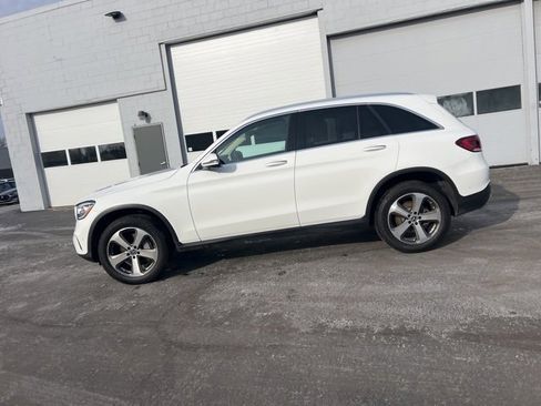 Used 2022 Mercedes-Benz GLC 300 4MATIC image 16