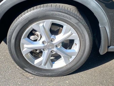 Used 2023 Honda HR-V LX image 6