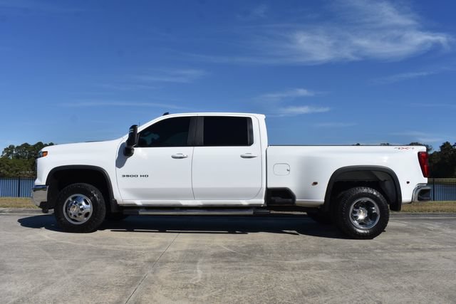 Used 2024 Chevrolet Silverado 3500 LT AWD/4WD image 3