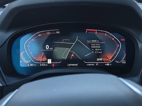 Used 2024 BMW X4 xDrive30i w/ Parking Assistance Package image 22