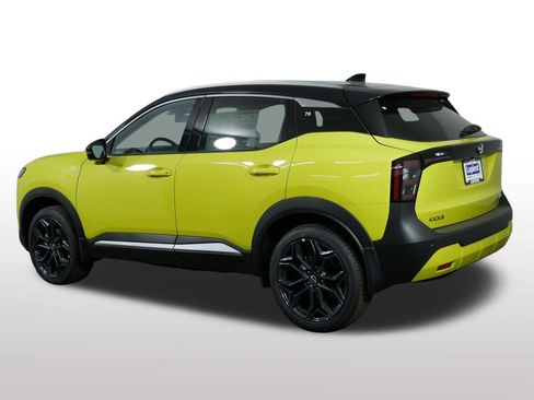 New 2026 Nissan Kicks SR AWD/4WD image 7