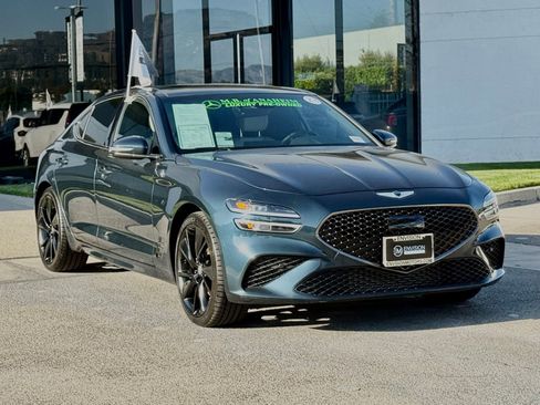 Used 2023 Genesis G70 2.0T w/ Sport Prestige Package RWD image 8