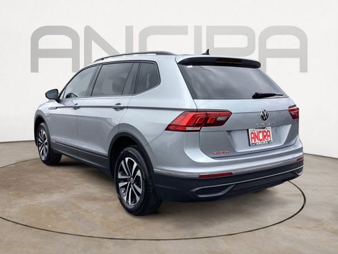Used 2022 Volkswagen Tiguan S w/ Driver Assistance Package FWD image 8