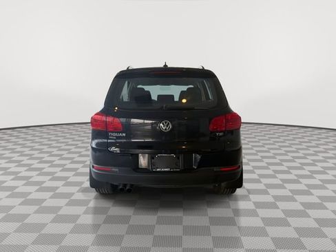 Used 2017 Volkswagen Tiguan Limited w/ Premium Package FWD image 9