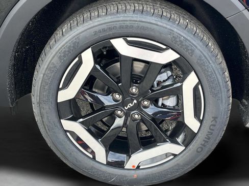 New 2025 Kia Telluride S image 11