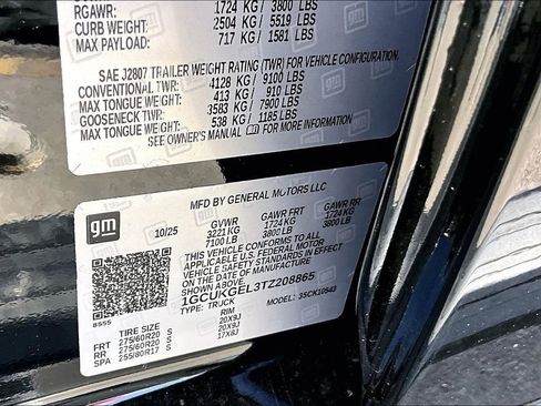 New 2026 Chevrolet Silverado 1500 LTZ w/ LTZ Premium Package image 13